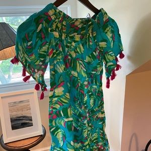 Short sleeve shift dress